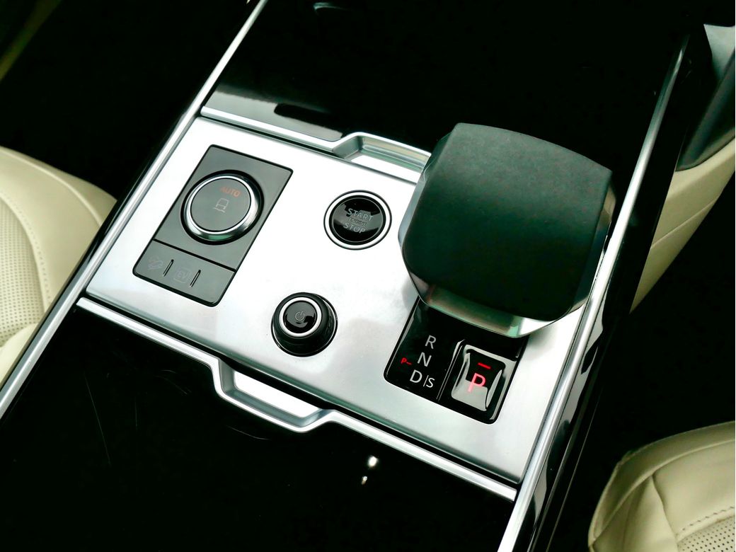 2023 Land Rover Range Rover