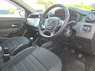 2023 Dacia Duster