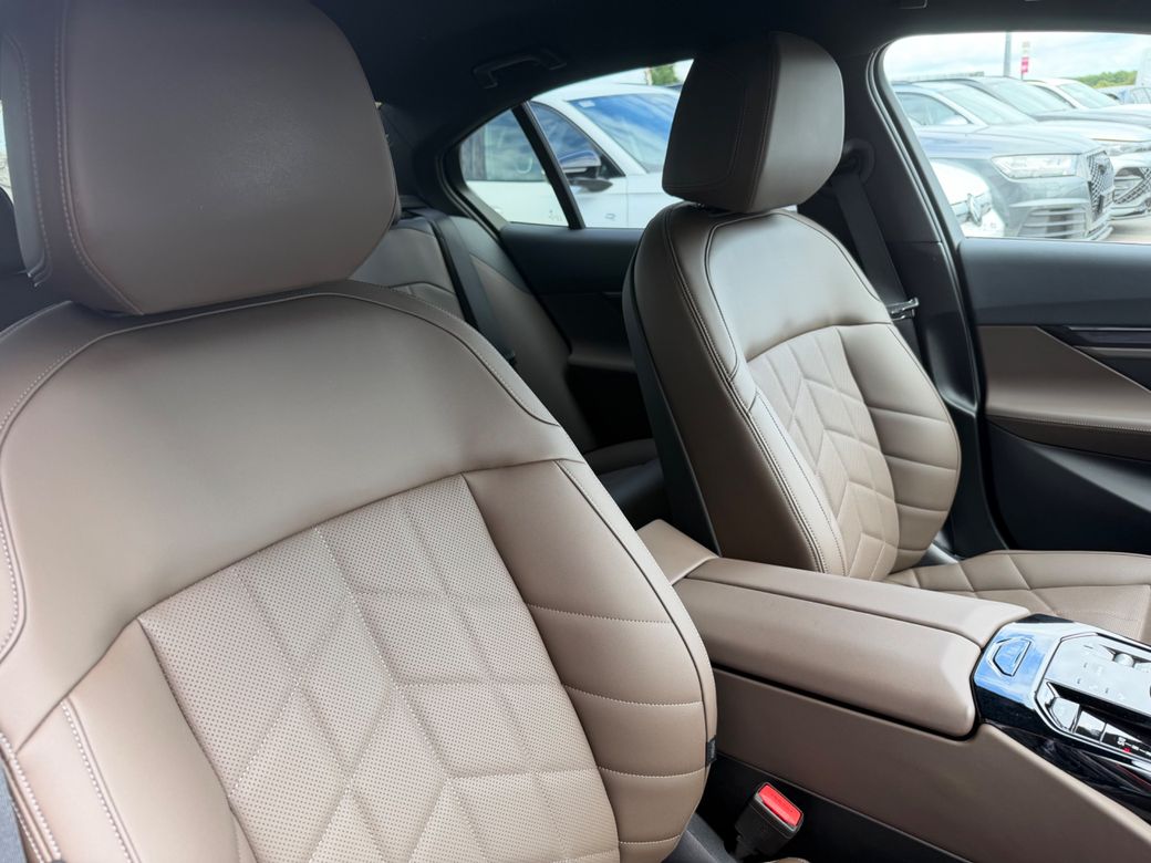 2025 BMW 5 Series