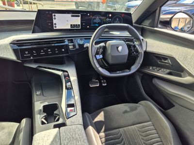 2025 Peugeot 5008