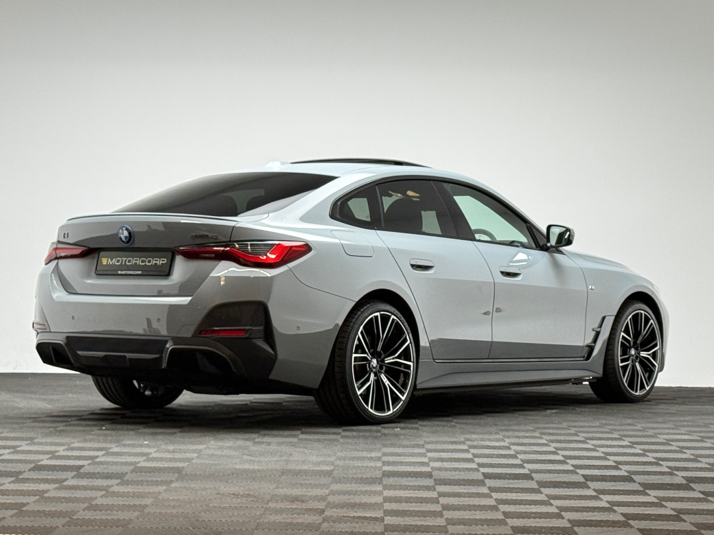 2022 BMW i4