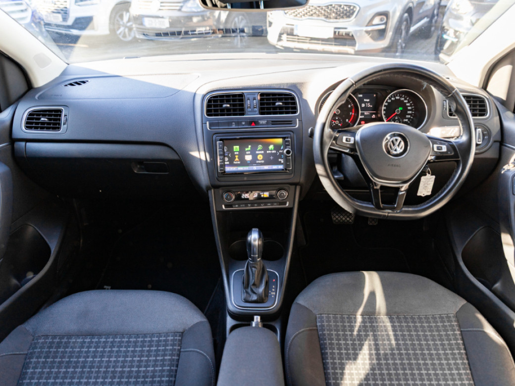 2017 Volkswagen Polo