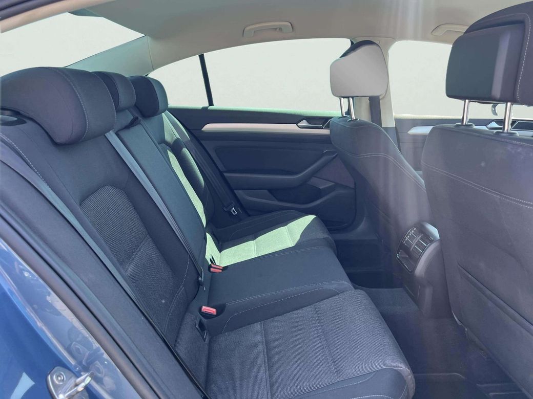 2017 Volkswagen Passat