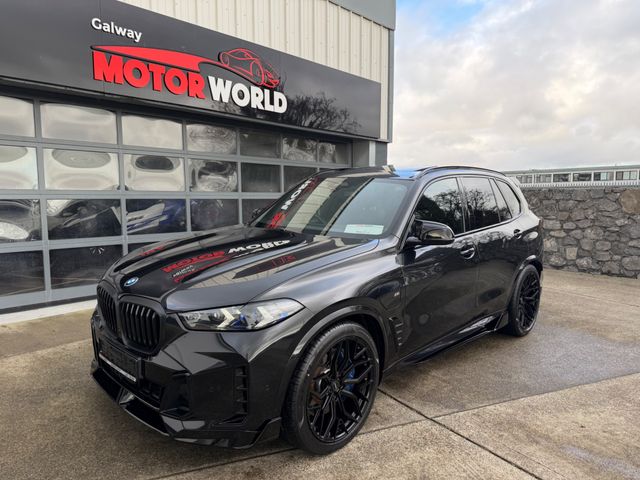 vehicle for sale from Motor World