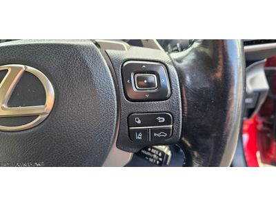 2017 Lexus IS