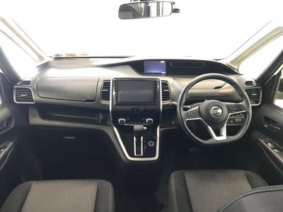 2017 Nissan Serena