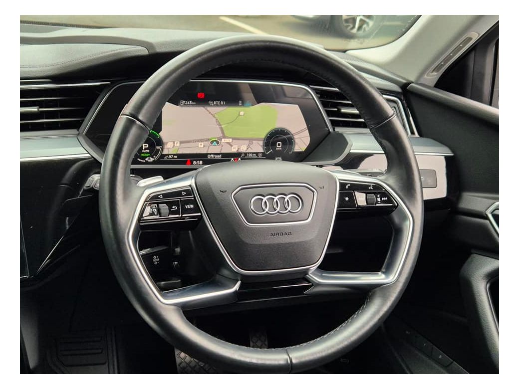 2022 Audi e-tron