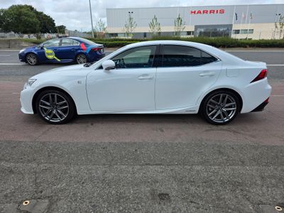 2016 Lexus IS
