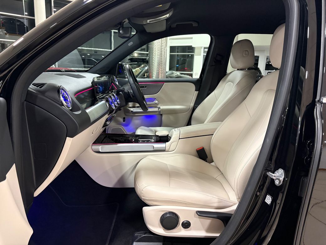 2022 Mercedes-Benz EQB