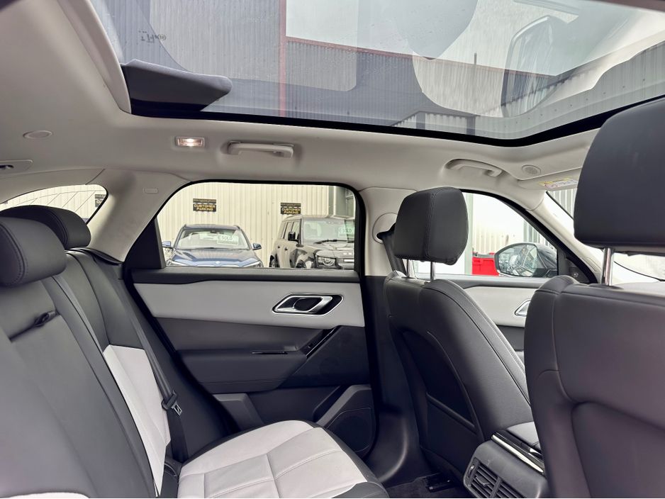 2025 Land Rover Range Rover Velar