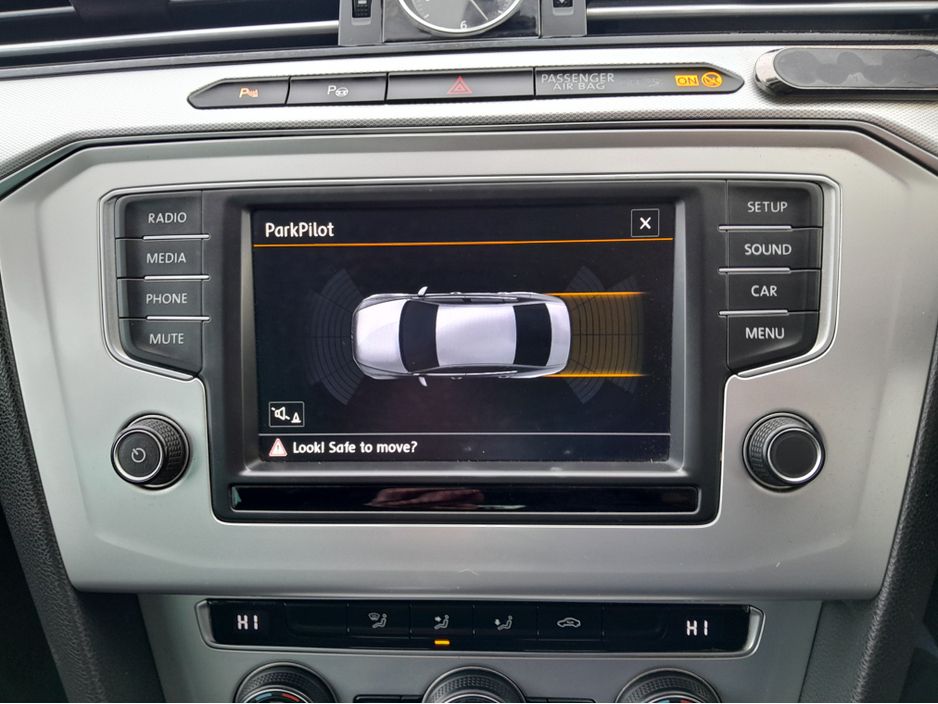 2016 Volkswagen Passat