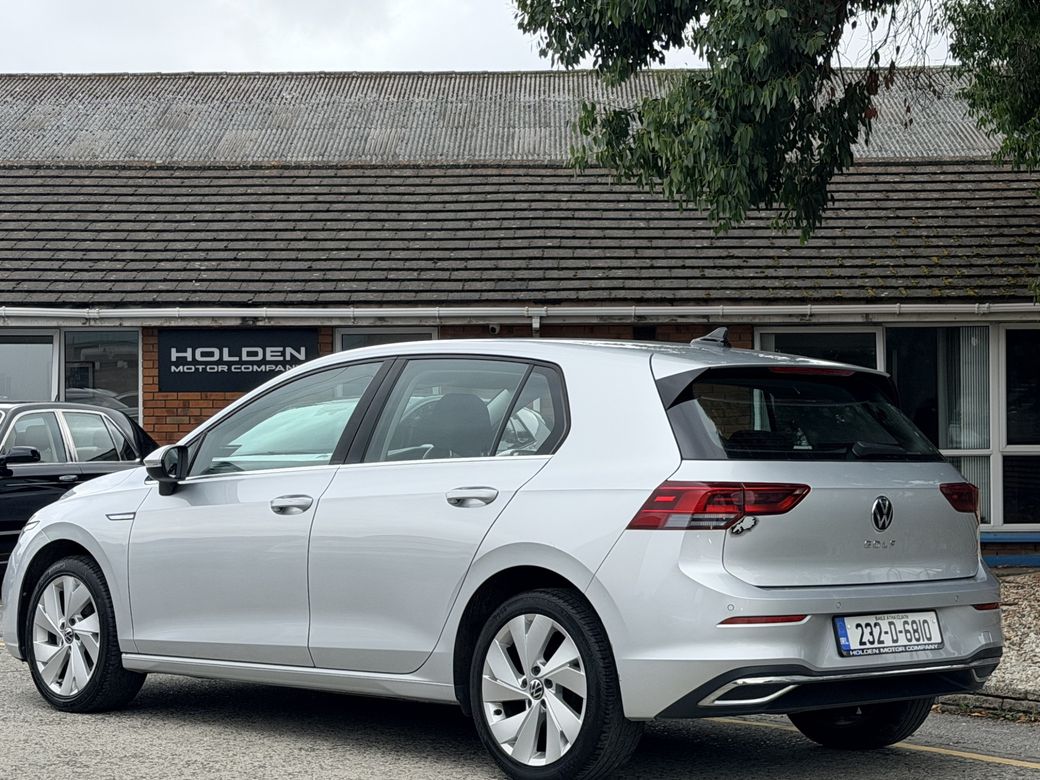 2023 Volkswagen Golf