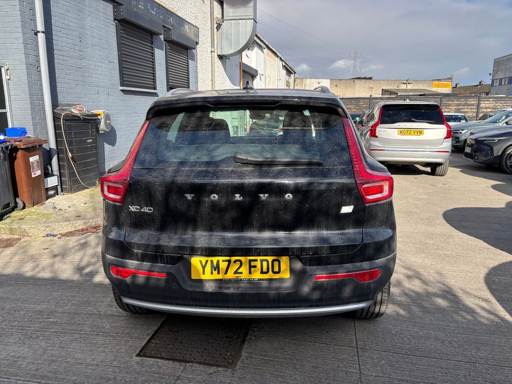 2023 Volvo XC40