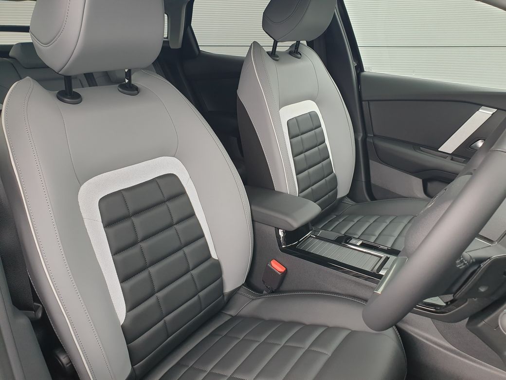 2025 Citroen C4