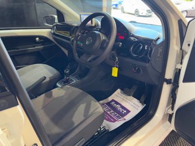 2013 Volkswagen up!