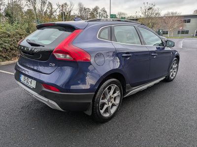 2015 Volvo V40