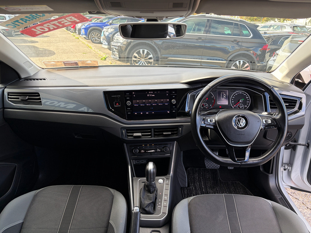 2018 Volkswagen Polo