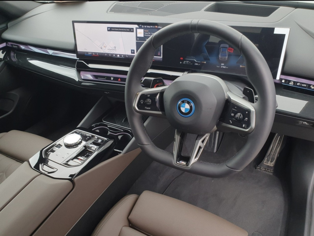 2026 BMW 530