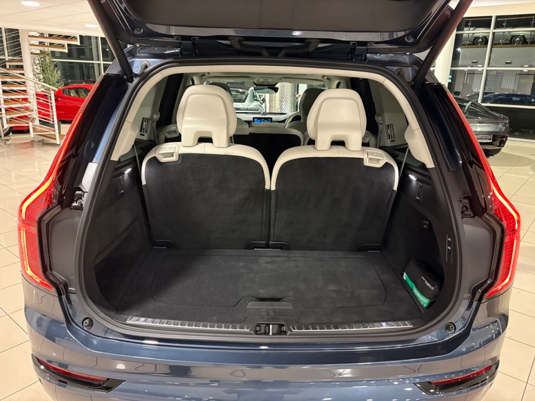 2025 Volvo XC90