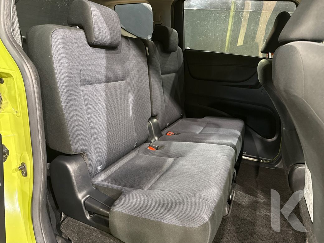 2016 Toyota Sienta