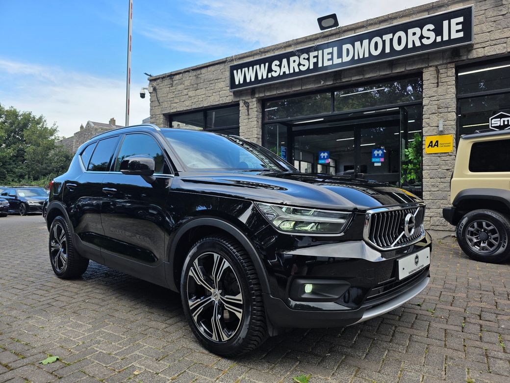 2021 Volvo XC40