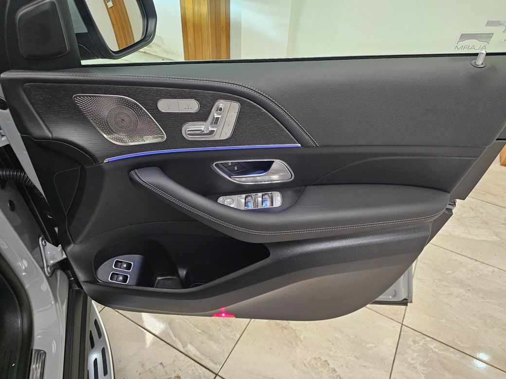 2025 Mercedes-Benz GLE Class