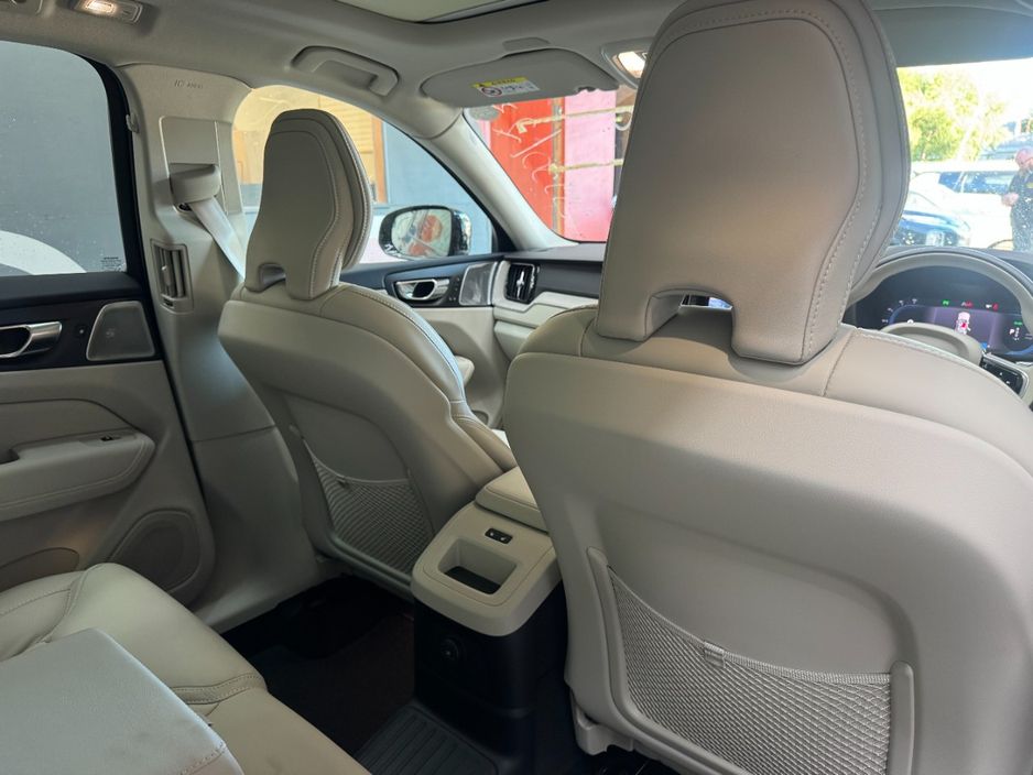 2023 Volvo XC60