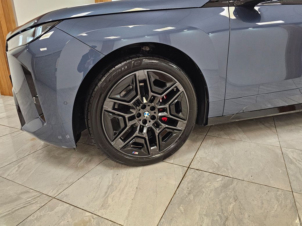 2026 BMW iX
