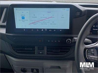 2025 Ford Transit Custom