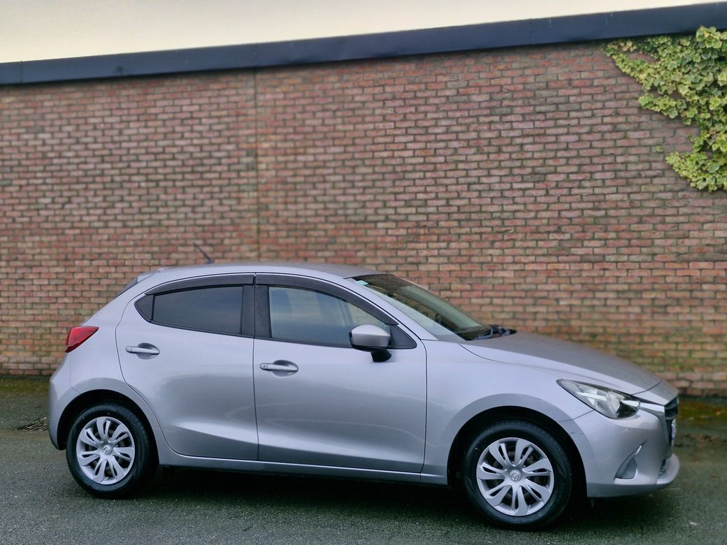 2016 Mazda Demio