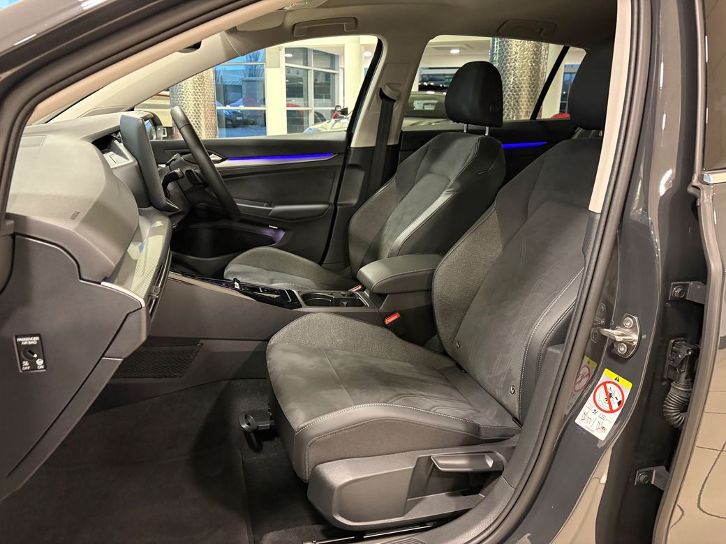 2025 Volkswagen Golf