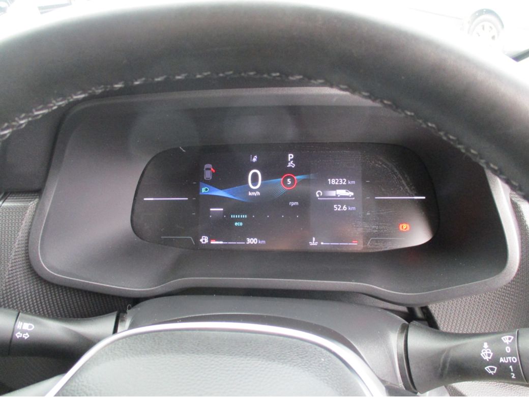 2025 Nissan Primastar