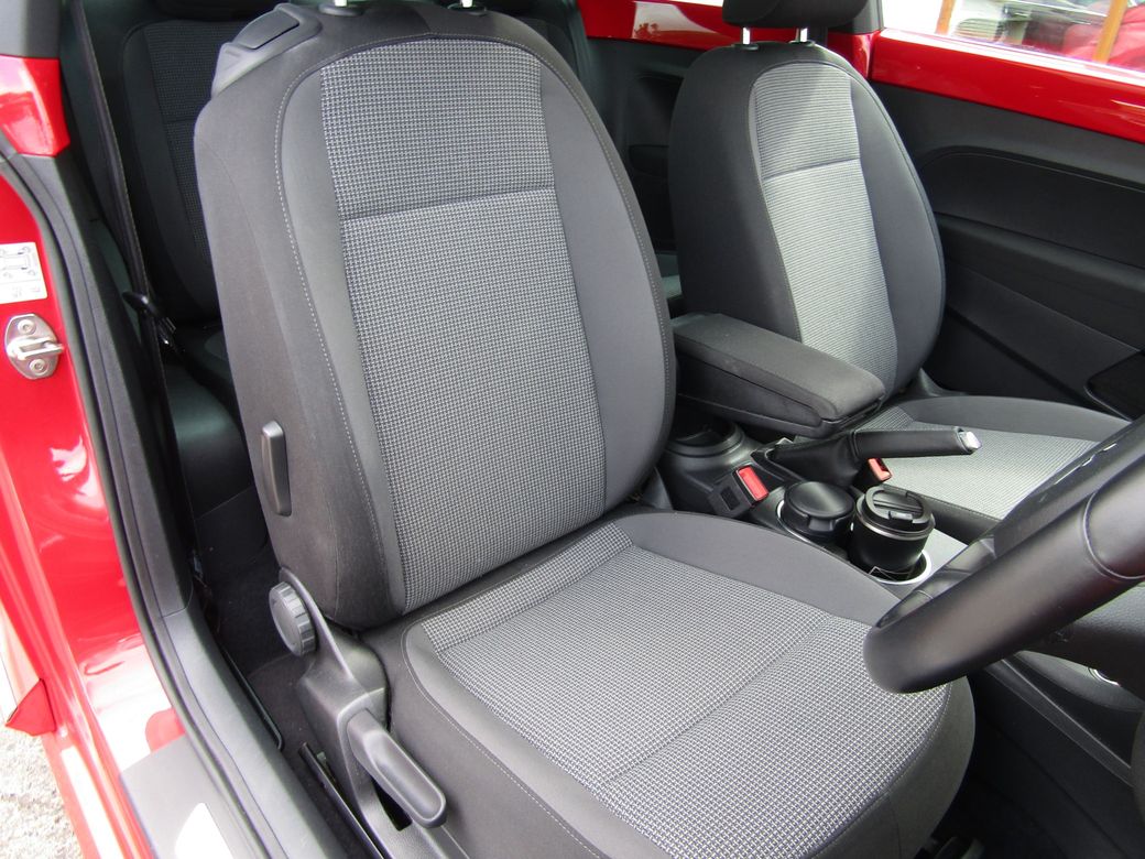 2016 Volkswagen Beetle