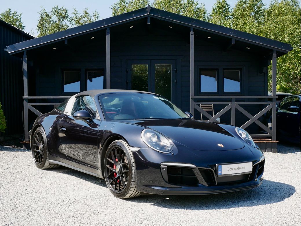 2017 Porsche 911