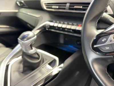 2020 Peugeot 5008