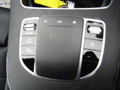 2022 Mercedes-Benz E 300