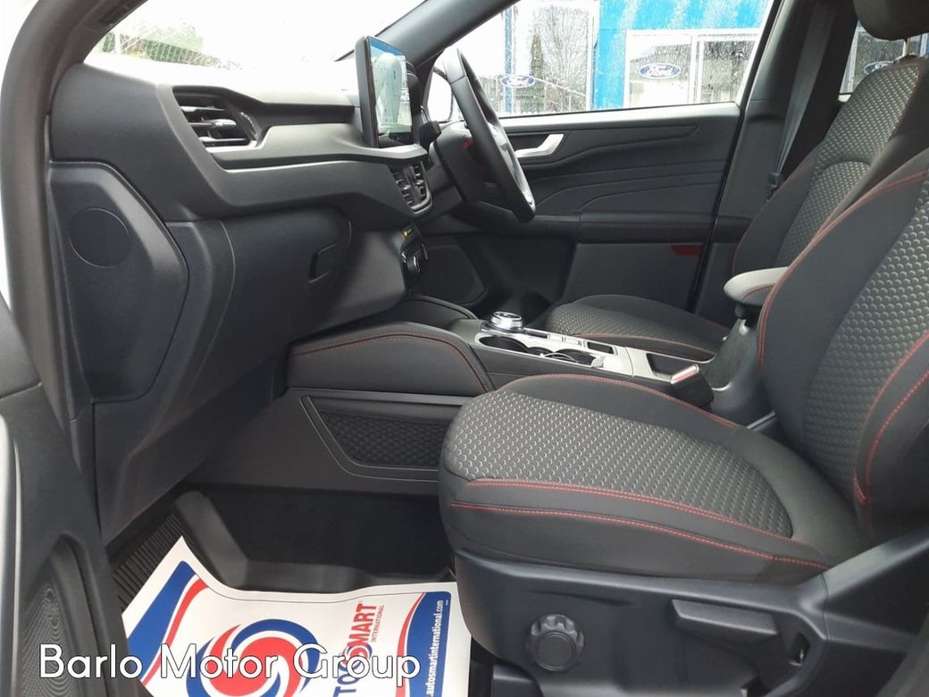 2025 Ford Kuga