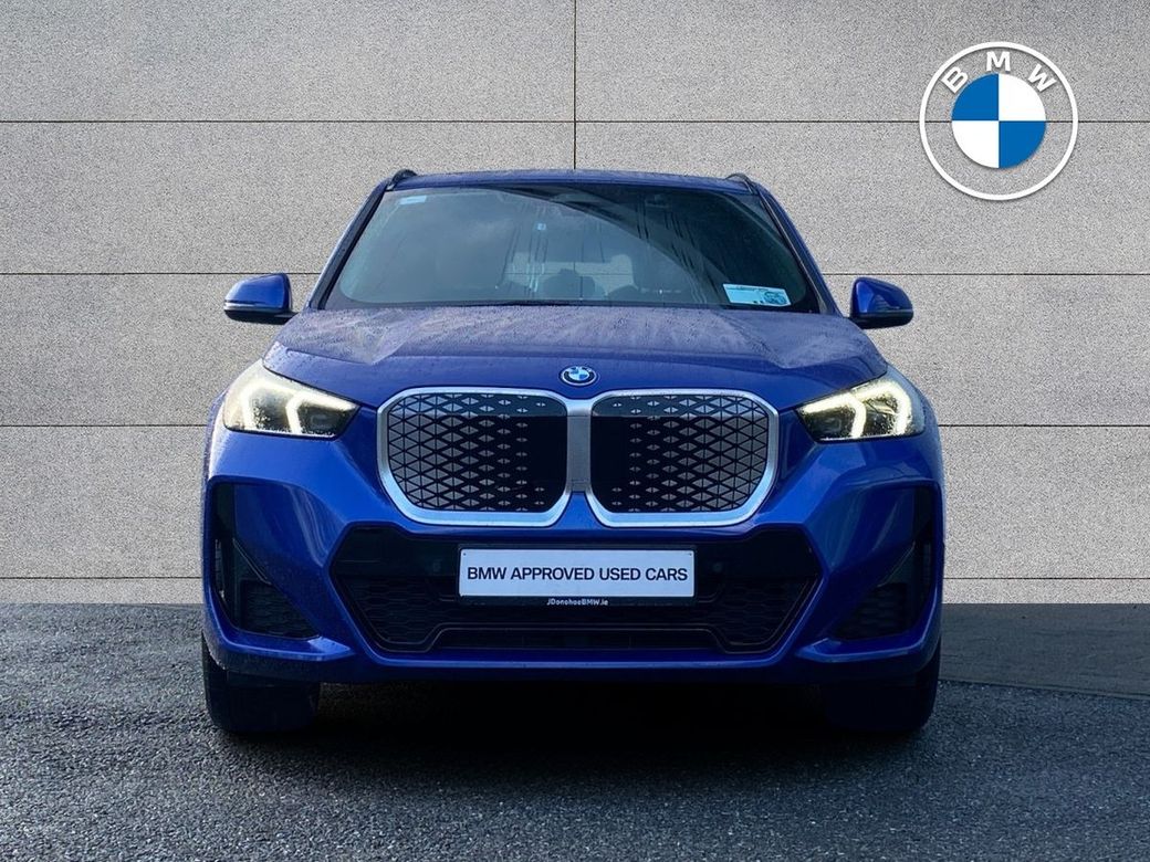 2025 BMW iX1
