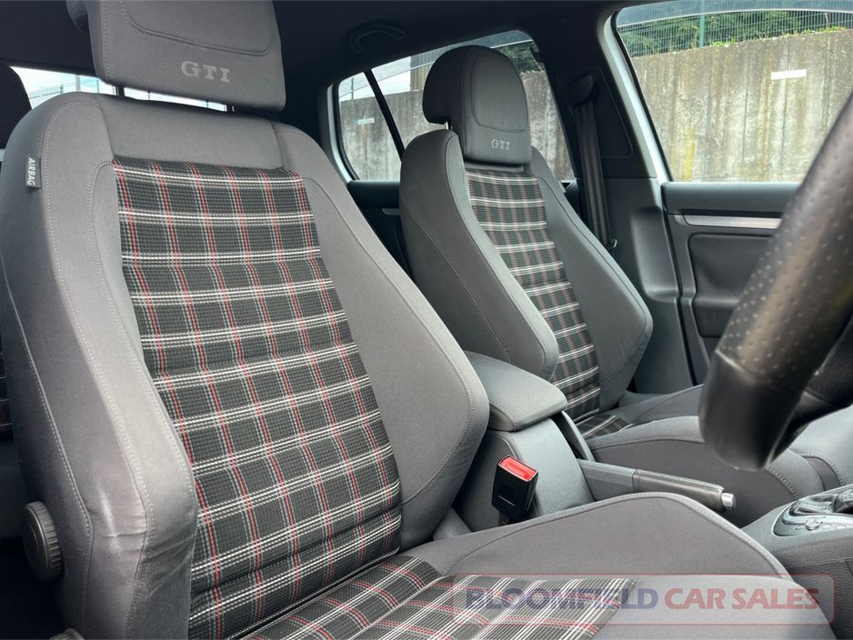 2006 Volkswagen Golf