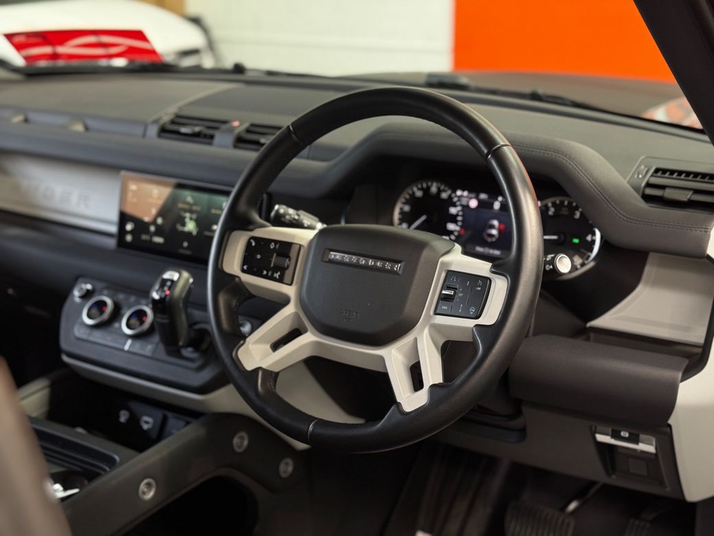 2023 Land Rover Defender