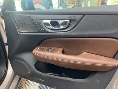 2025 Volvo V60