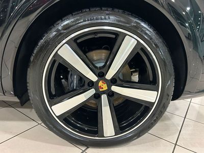 2024 Porsche Cayenne