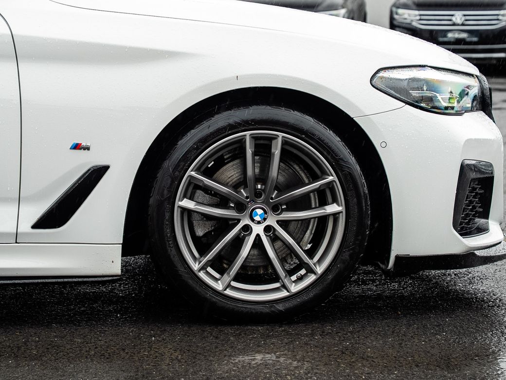 2021 BMW 5 Series