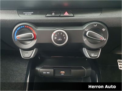 2023 Kia Stonic