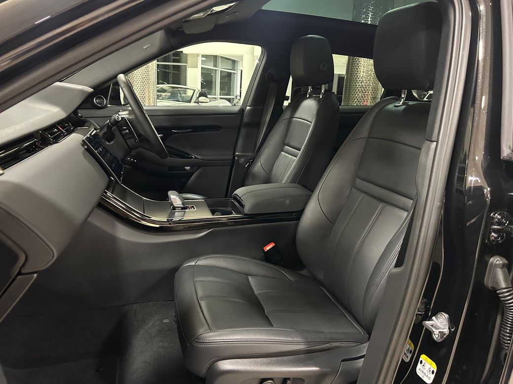 2025 Land Rover Range Rover Evoque