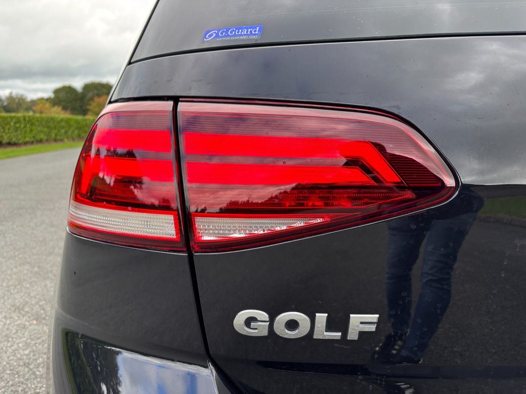 2017 Volkswagen Golf