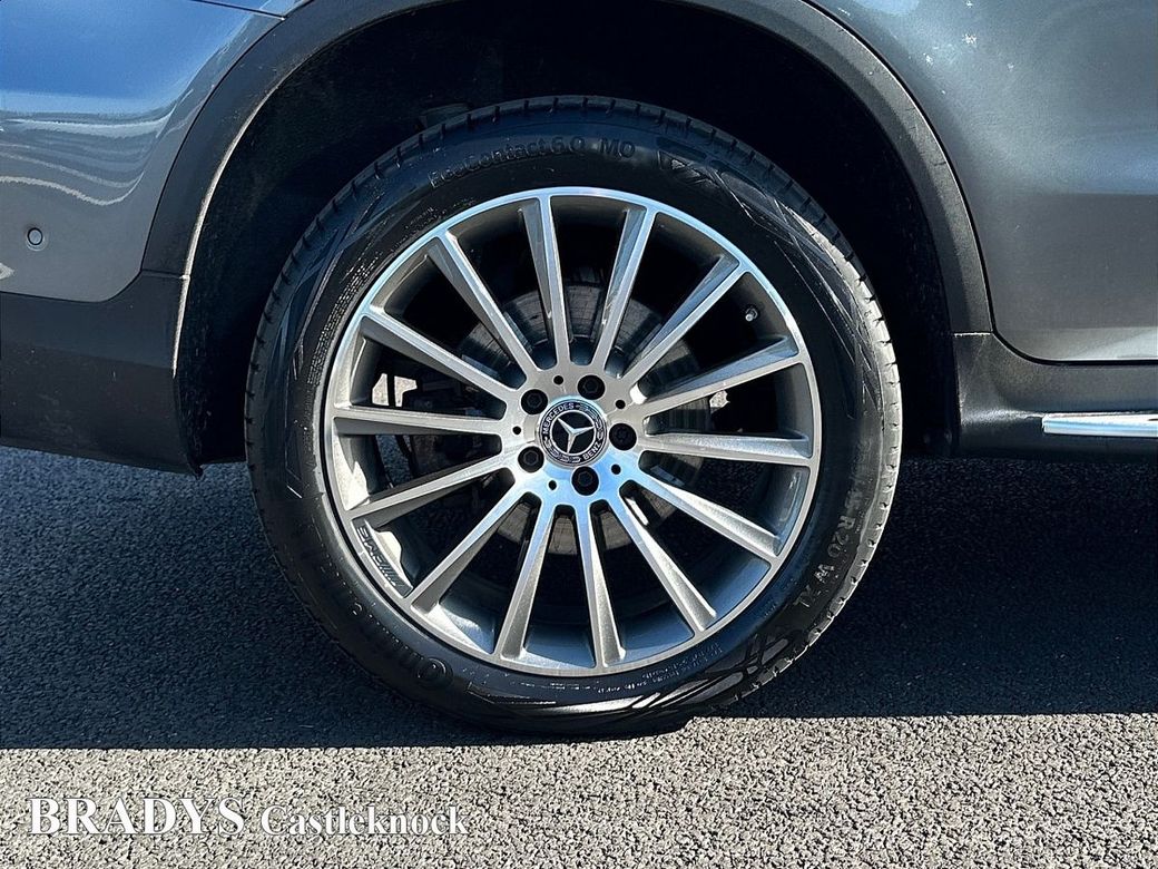 2021 Mercedes-Benz GLC Class