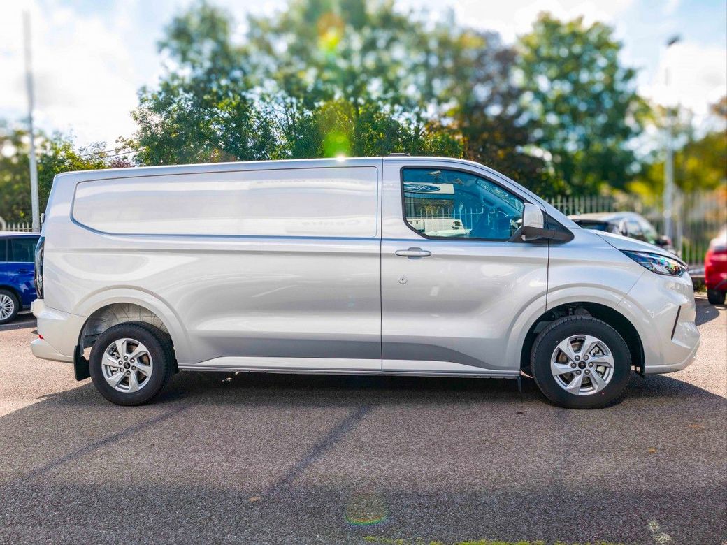 2026 Ford Transit Custom