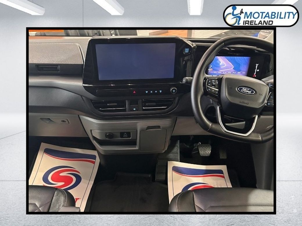2024 Ford Tourneo Custom