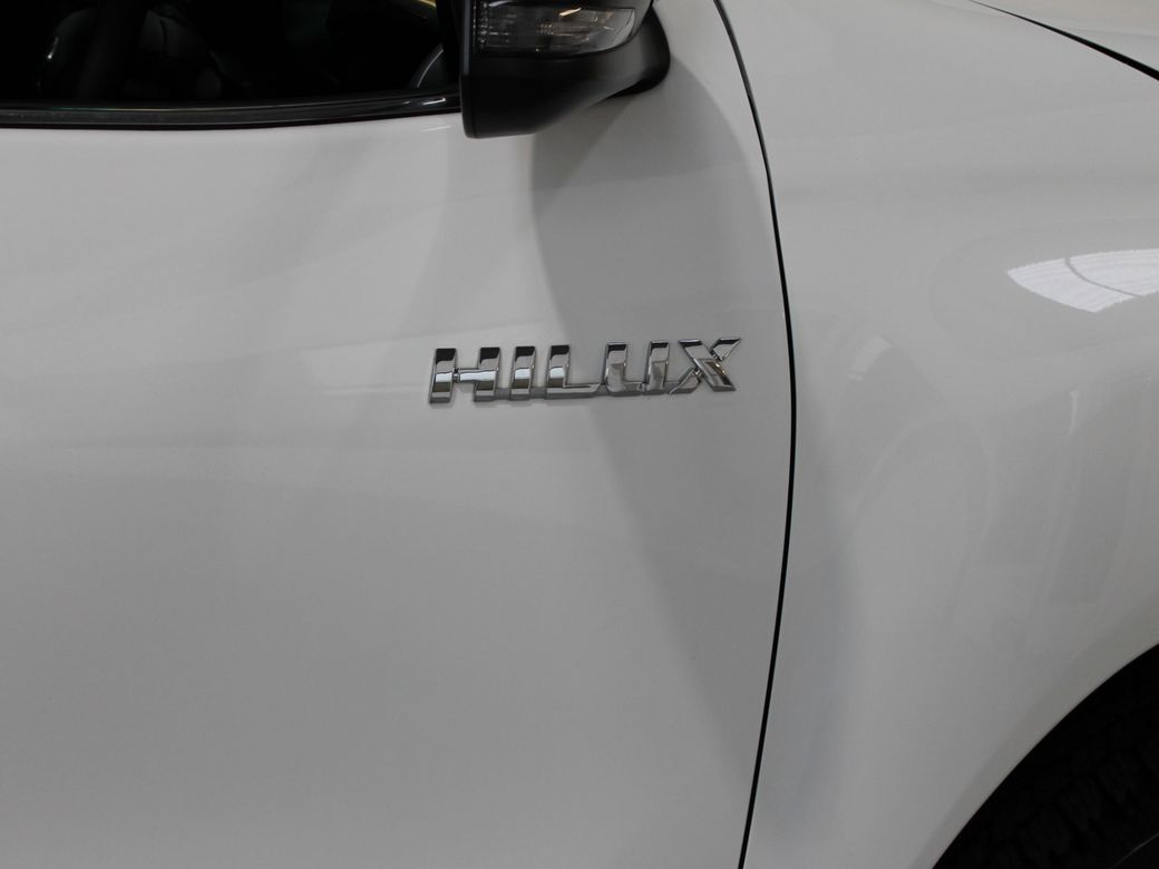 2024 Toyota Hilux